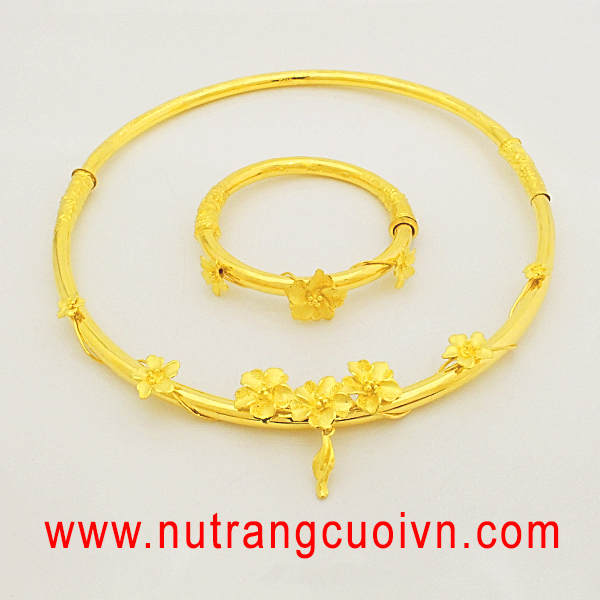 kiềng cổ và vòng 24k