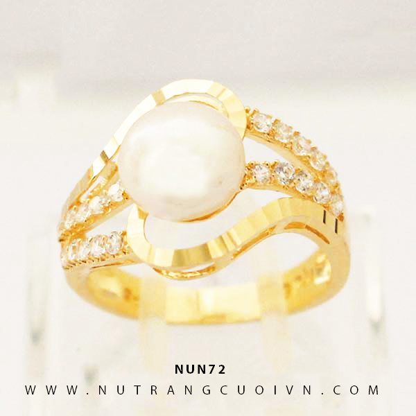 Nhẫn nữ vàng 18K NUN72