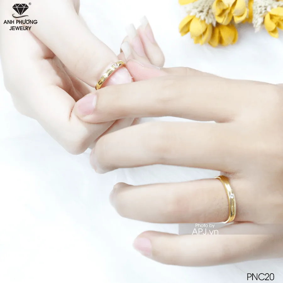 Nhẫn Cưới Vàng PNC20