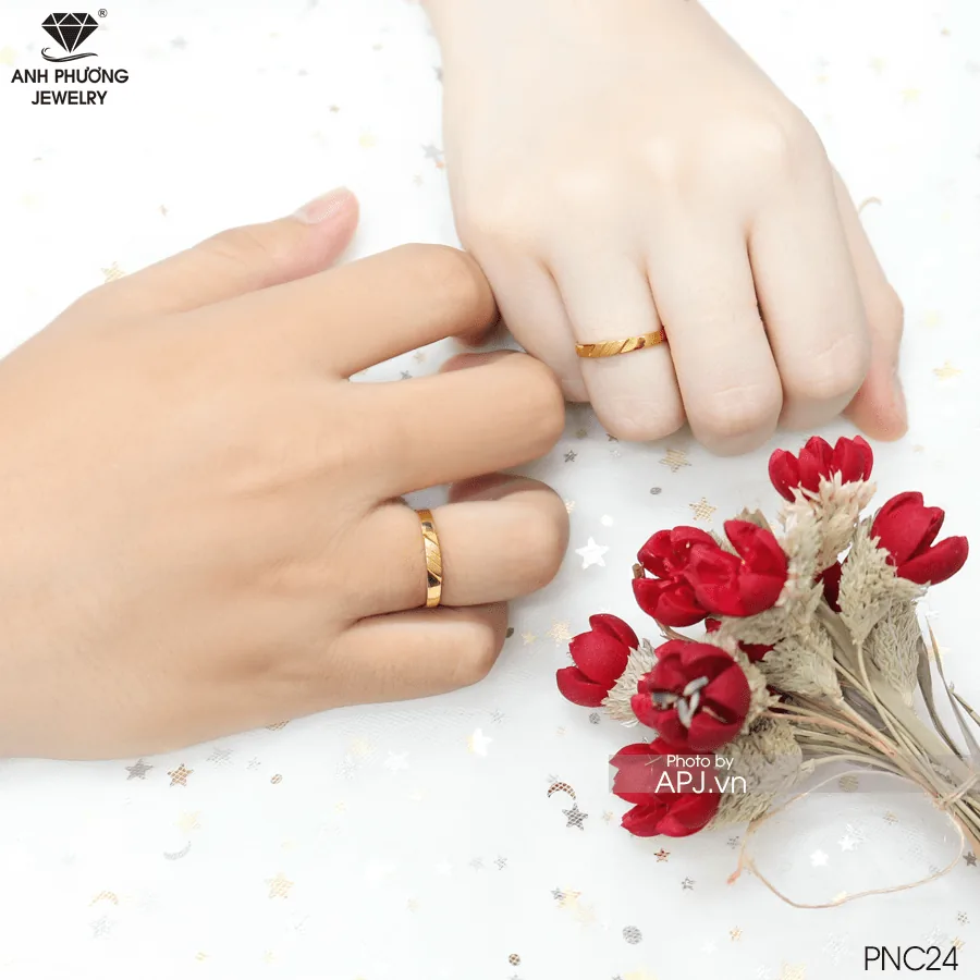 Nhẫn Cưới Vàng PNC24